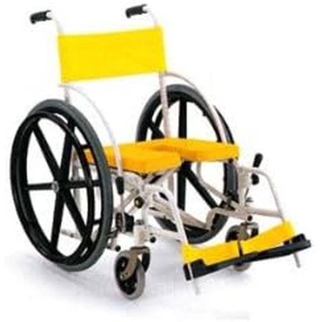 シャワー用車いす（自走用） 72,600円