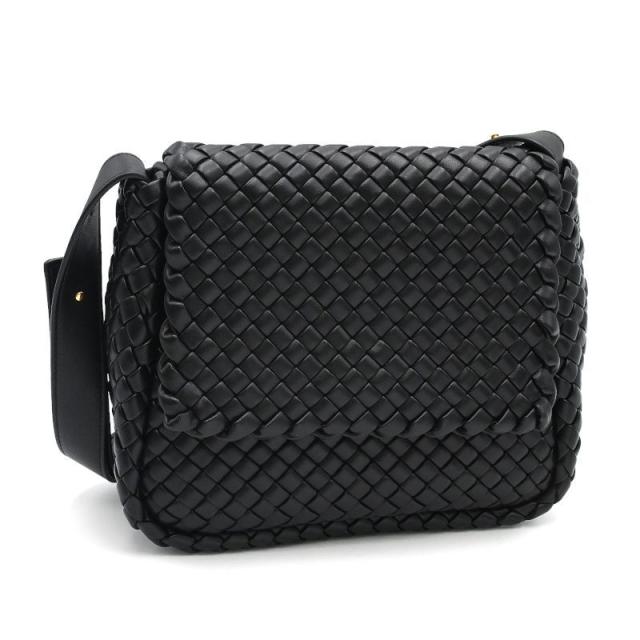 ボッテガヴェネタ イントレチャート コブルショルダーバッグ 709418V01D1 ラムスキン ブラック 肩掛けバッグ ワンショルダー 中古 送料無料