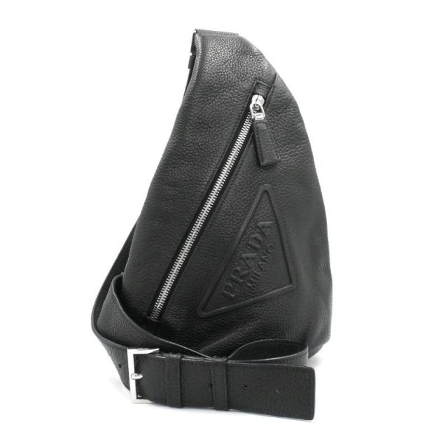 プラダ クロスボディバッグ 2VZ098 レザー ブラック トライアングルロゴ スリングバッグ ワンショルダーバッグ 黒 中古 送料無料 91,960円