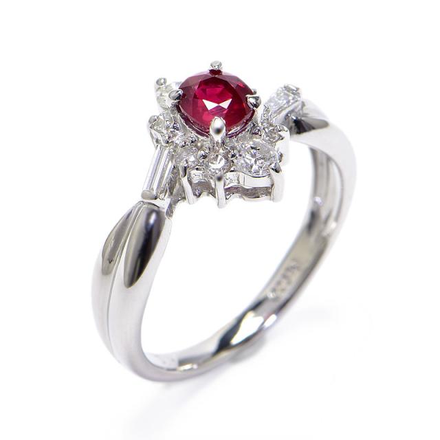 Pt900 D0.10 0.34 ルビーリング　　11号 リング Pt900 約11.5号 ルビー1.34ct ダイヤ0.53ct の買取実績｜最新