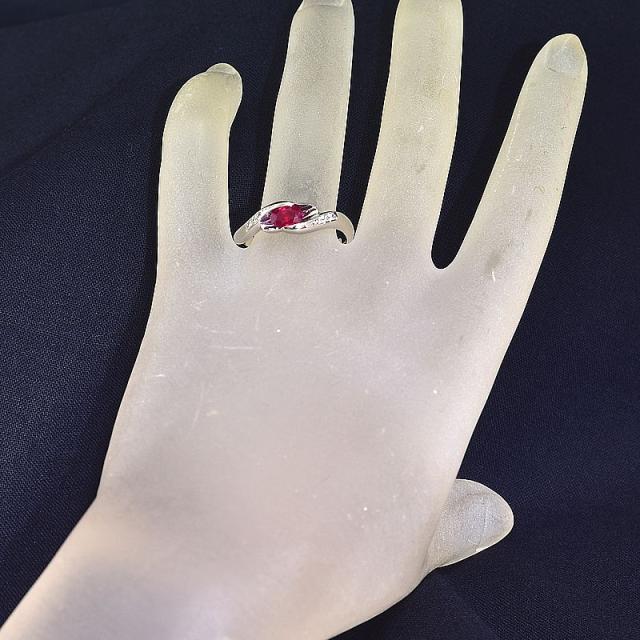 0.77ct天然ルビーリング 19.5号 Pt900 合計0.04ct天然ダイヤ オーバル  
