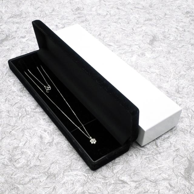 0.5ct天然ダイヤモンドネックレス Pt950 Pt850 ダイヤモンドペンダント フラワーモチーフネックレス プラチナ 地金2.5g 中古 送料無料_3