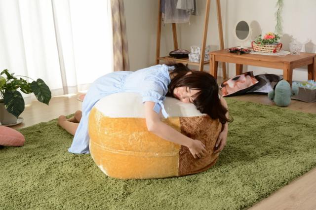 「人をダメにする食パン」ビーズクッション XLサイズ 10280-001_11