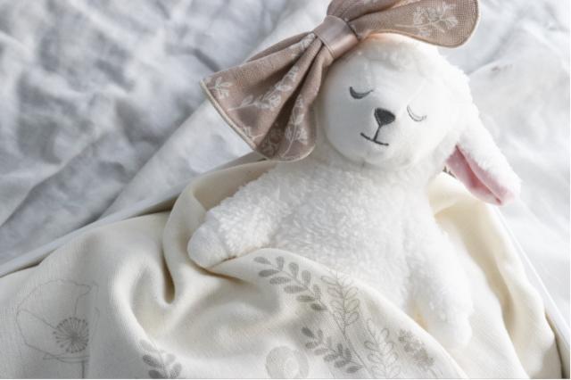 おやすみ3点セット リヤンドファミーユの通販は おやすみ3点セット リヤンドファミーユの通販は