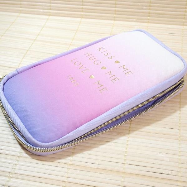 スマホも入る多機能型 マルチ スマート ペンポーチ キスハグラブ レインボーカラー 可愛い筆箱 ペン入れ フラット の通販はau Pay マーケット 雑貨のぱんぷきん Au Pay マーケット店