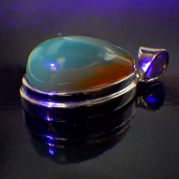 天然石 パワーストーン ブルーアンバー ペンダントトップ 6.7g 天然石 アクセサリー 琥珀 アンバー メンズ レディース 送料無料