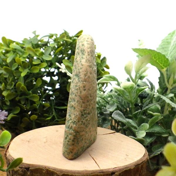 送料無料 風水グッズ 石敢當 小 緑 置物 開運祈願 玄関 風水 風水インテリア 魔除け 厄除け 祈願 守り神 いしがんとう 風水 2の通販はau Pay マーケット 風水火山