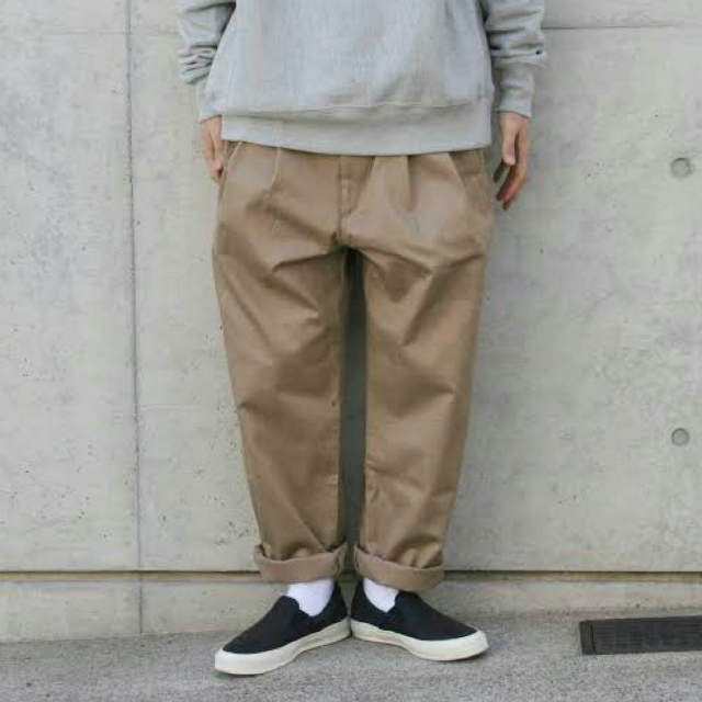 is-ness イズネス 日本製 AH EDITORIAL WIDE CHINO PANTS 長谷川昭雄 2タックワイドチノパンツ 16PT01T01 48 BEIGE テーパード ボトムス【is-ness】約395cm裾幅