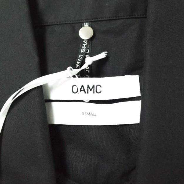 【美品】OAMC バッグプリントシャツ OAMC オーエーエムシー Strapped Shirt バックルフロント