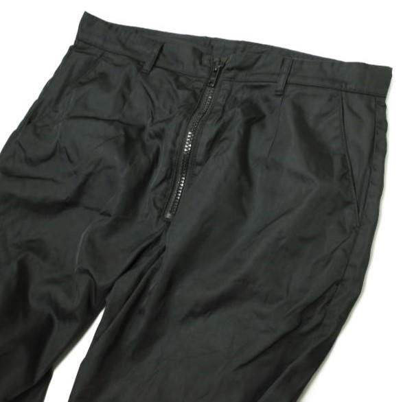 PRADA プラダ 19AW ジップデザイン ナイロンテーパードパンツ ACU1 2019 2716 SPH S192 I18 46 ブラック ボトムス_2