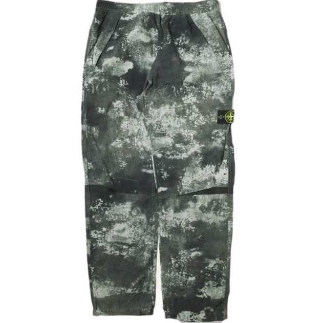 STONE ISLAND ストーンアイランド 24SS CAMOUFLAGE NYLON PANTS ガーメントダイ カモフラージュナイロンパンツ  8015662E1 L 定価90,200円の通販はau PAY マーケット - ブランド古着 LOOP Wowma!店 | au PAY  マーケット－通販サイト