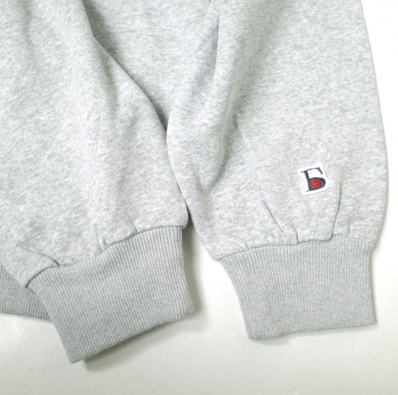 Danke Schon ダンケシェーン 24SS ロゴ刺繍 Vガゼットクルーネックスウェット UNS24036 L GRAY トレーナー 裏毛 トップス【新古品】【中古】【Danke Schon】 新品 Danke Schon ダンケシェーン 24SS ロゴ刺繍 Vガゼットクルー