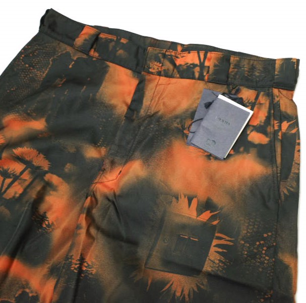 PRADA プラダ 22AW Re-Nylon Human Pantalone Shorts リナイロンバミューダショーツ SPG32 S182 11PZ 50 Orange トライアングルロゴ_3