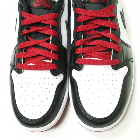 新品 NIKE ナイキ AIR JORDAN 1 RETRO LOW OG エアジョーダン 1 CZ0790-106 US10.5(28.5cm) WHITE/BLACK-VARSITY RED Black Toe つま黒