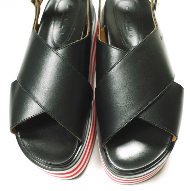 新品 MARNI マルニ 22SS フスベッドウエッジソールサンダル