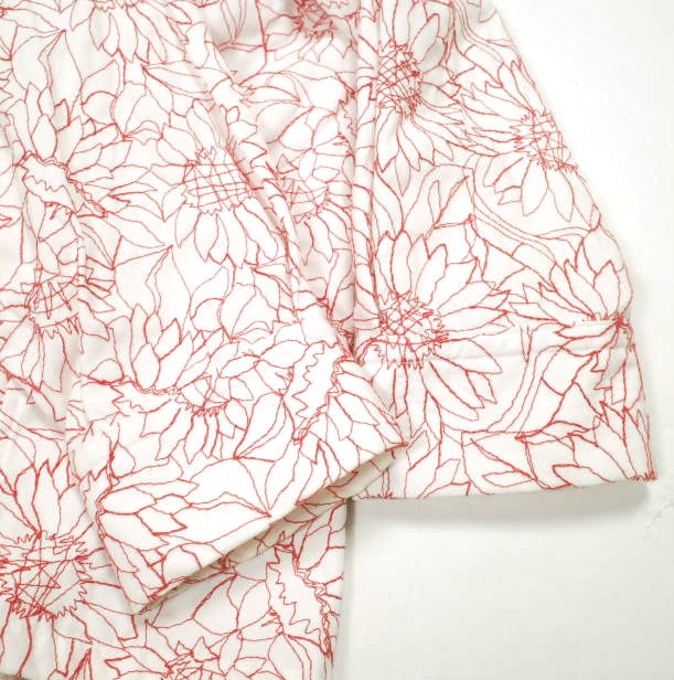 SYUMAN. シュウマン 23SS 日本製 Sunflower Open Collar Shirts ひまわり刺繍 オープンカラーシャツ AD23ss-06 1 WHITE/RED SYU.HOMME 定価55,000円 長袖 開襟 トップス【中古】【SYUMAN.】 SYUMAN. シュウマン 23SS 日本製 Sunflower Open Collar Shirts