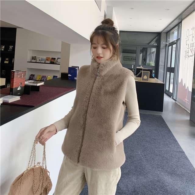 ボアベスト レディース 冬 レディース トップス 長袖 レディース トップス 秋冬 ベスト ロング丈 ファー ムートン 冬 韓国 もこもこの通販はau Pay マーケット Prism One Au Pay マーケット店 ボアベスト レディース 冬 レディース トップス 長袖 レディース トップス 秋冬 ベスト ロング丈 ファー ムートン 冬 韓国 もこもこの通販はau Pay マーケット Prism One Au Pay マーケット店