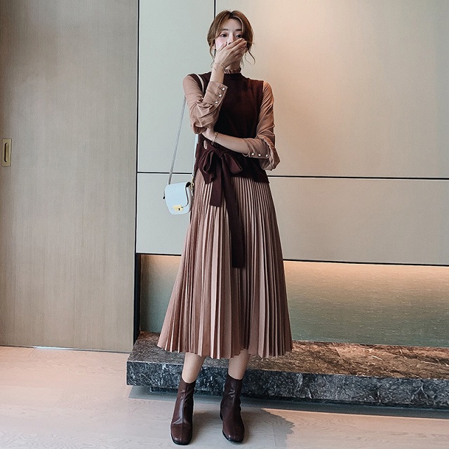 切り替え プリーツ ワンピース 大きいサイズ ロングワンピース 秋冬 丸襟 長袖 ボリューム袖 重ね着風 カジュアル お出かけ デート 休日 の通販はau Pay マーケット Prism One Au Pay マーケット店