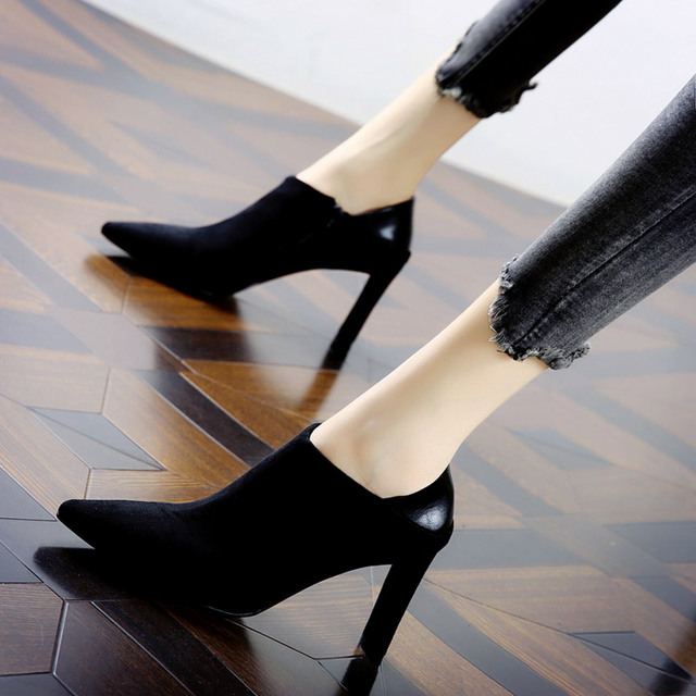 冬靴 レディース ブーツ ブーティ レディース 靴 シューズ ブーツ Vライン スウェード シンプル ヒール ショートブーツ 美脚 大人可愛いの通販はau Pay マーケット Prism One Au Pay マーケット店