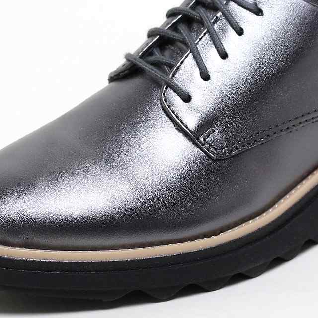 clarks shoes 20 off