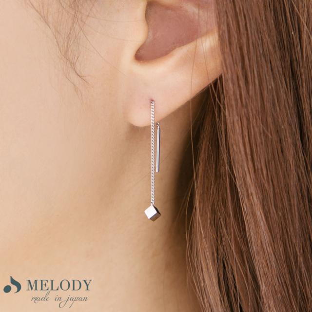 セレクト ピアス アメリカンピアス キューブ レディース 揺れる アメピア 四角 上品 チェーン ワンポイント シンプル 冬 ブランド シンの通販はau Pay マーケット Melody Accessory