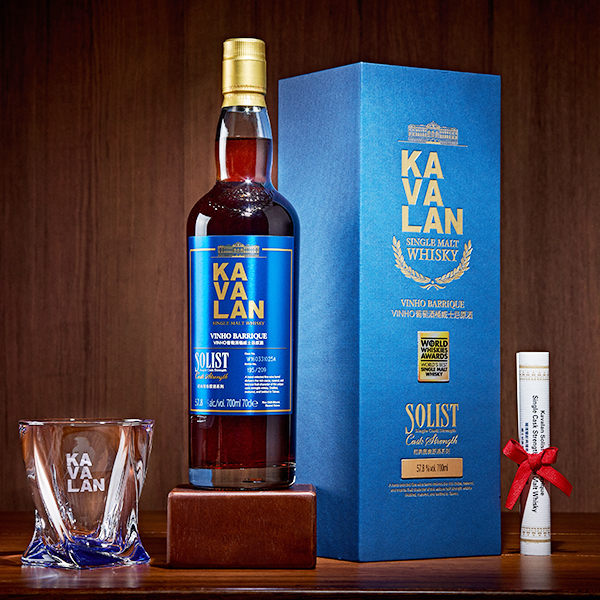 カバラン ソリスト ビーニョ カスクストレングス 700ml LJ ウイスキー 台湾 810100 送料無料 本州のみ カバラン ソリスト ヴィーニョ バリック カスクストレングス 700ml