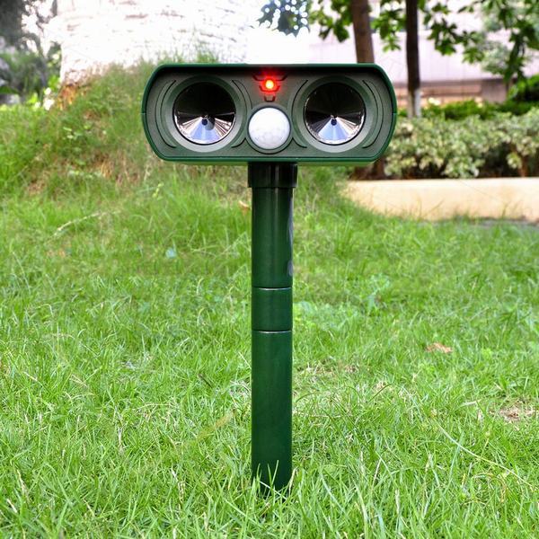 超音波 動物撃退器 猫よけ ソーラー式 電磁波 簡単設置 赤外線センサー 猫 犬 ネズミ キツネ 鳥 スズメ コウモリ 撃退 動物対策器 2個セの通販はau Pay マーケット Happy Delivery