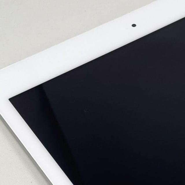 iPad（第8世代） Wi-Fi+Cellular 本体 SIMフリー 128GB 10.2