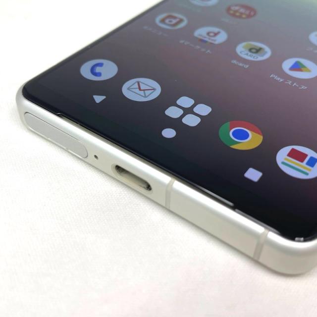 新品同様 Xperia 5 IV 5G SO-54C 瞳AF 21：9HDR 有機ELディスプレイ ハイレゾ FMラジオ 特典付 docomo版 SIMフリー_4
