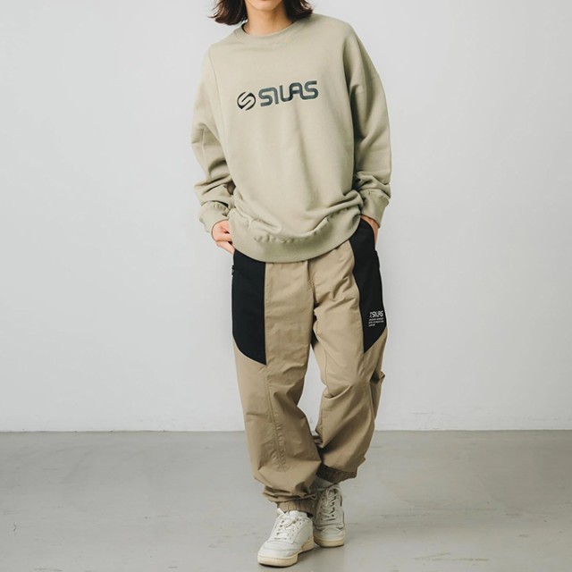 「 SILAS サイラス 」 PANELED SWEATSHIRT SILAS パネル スウェット トレーナー 110231012005 /  SILAS サイラス スウェット クルーネック｜au PAY マーケット