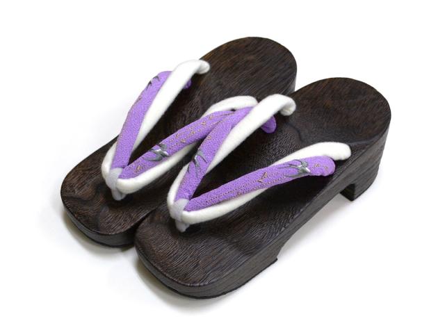 浴衣 下駄 つばめ刺繍 二石鼻緒 ピドヒール 下駄 レディース 黒 紫 赤 白 紺 Sサイズ Mサイズ Lサイズの通販はau Pay マーケット キモノカフェ