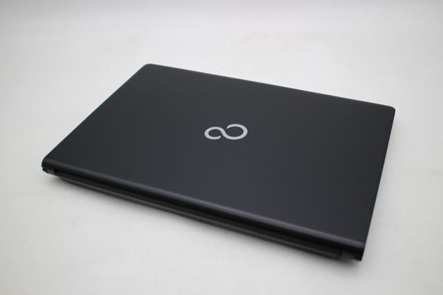 Core i5八世代◆8GB◆256GB◆富士通LIFEBOOK S938◆ Amazon.co.jp: Fujitsu LIFEBOOK S938/S Laptop, 13.3 Inches, Windows