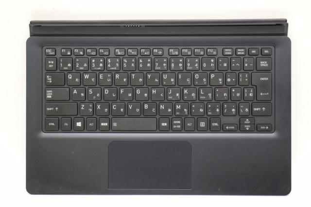 dynabook dynabook D83/DR Core i5 8250U 1.6GHz/8GB/256GB(SSD