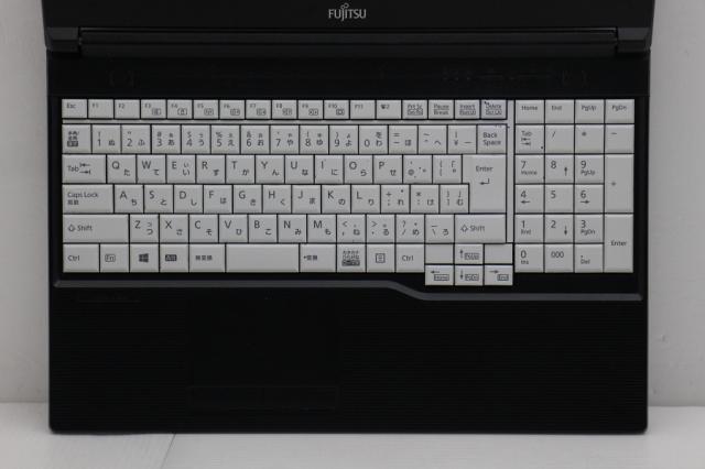 富士通 LIFEBOOK A5510/DX Core i3 10110U 2.1GHz/8GB/256GB(SSD)/Multi/15.6W/FWXGA(1366x768)/Win11 【中古】
