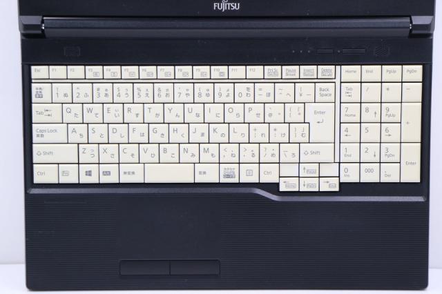富士通 LIFEBOOK A579/A Core i5 8365U 1.6GHz/8GB/256GB(SSD)/Multi/15.6W/FHD(1920x1080)/Win11 【中古】