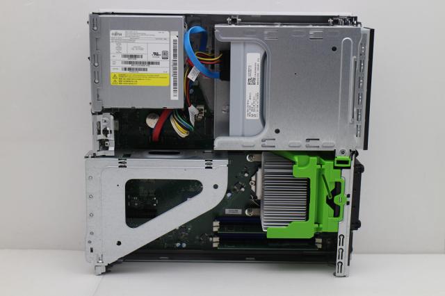 富士通 ESPRIMO D588/TX Core i5 8500 3GHz/8GB/256GB(SSD)/Multi