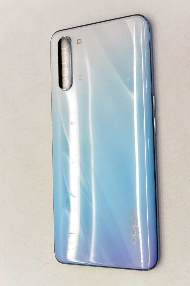 オッポ OPPO Reno3 A SIMロック解除済み スマホ ほぼ未使用