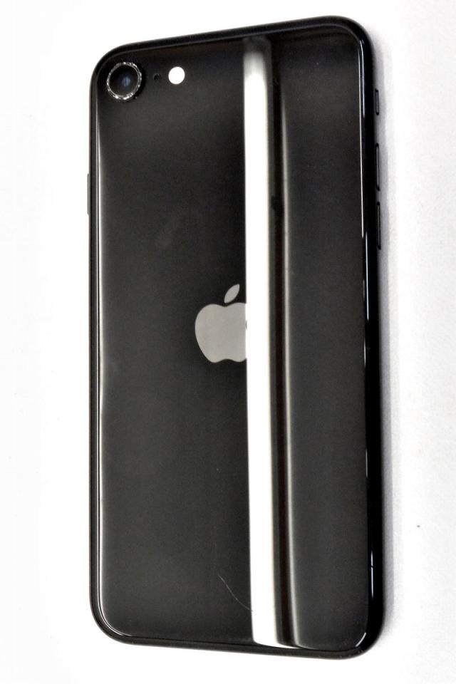 iphone SE 第2世代 simロックなし 64GB SIMロック解除済】【第2世代】docomo iPhoneSE 64GB ホワイト MHGQ3J/A