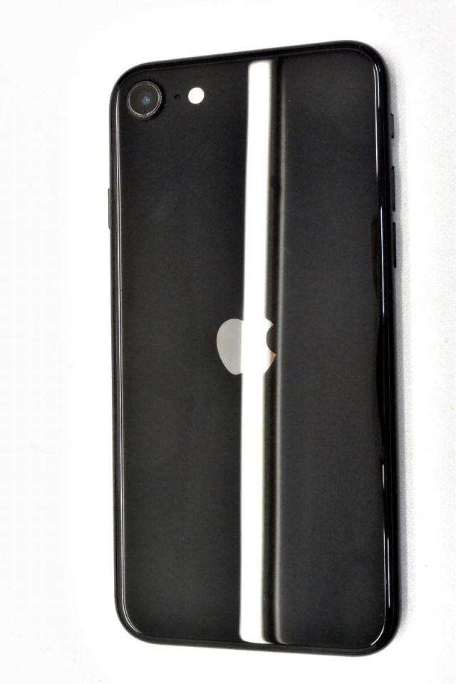 白ロム SIMフリー docomo SIMロック解除済 Apple iPhoneSE(第2世代