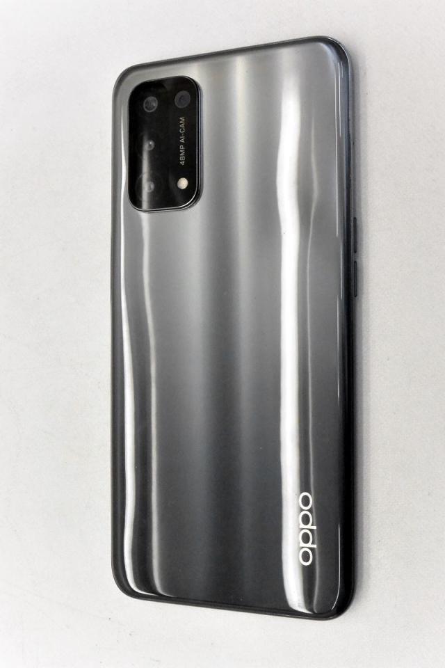 白ロム au SIMロック解除済 OPPO A54 5G 64GB Android12