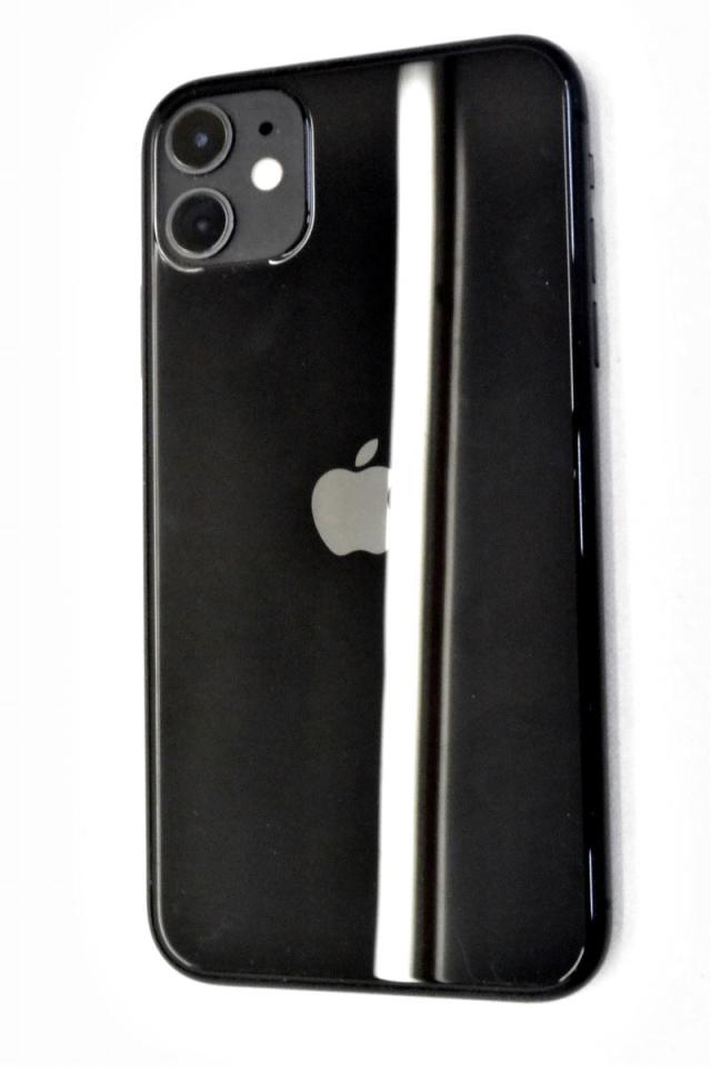 白ロム SIMフリー au SIMロック解除済 Apple iPhone11 64GB iOS18.5