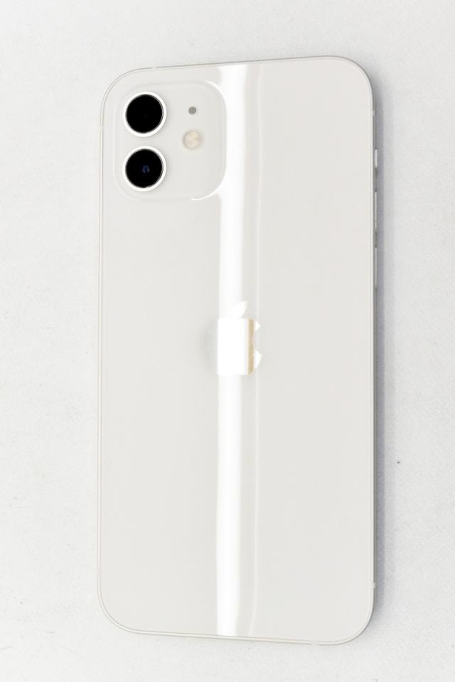 iPhone12 iPhone12 64GB ホワイト docomo SIMロックフリー 64GB