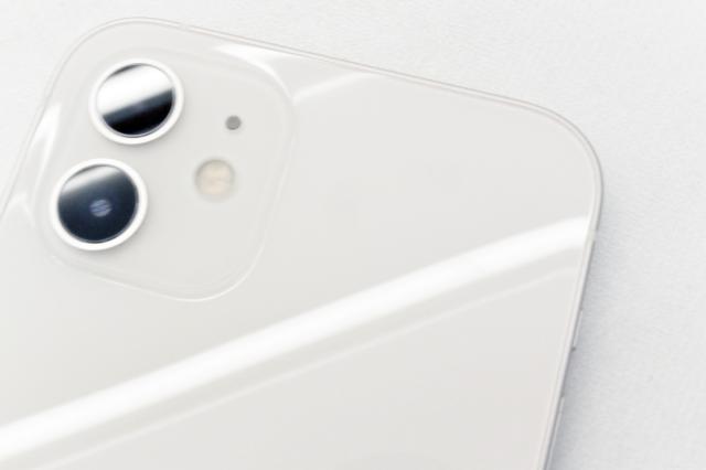未使用】iPhone12 64GB ホワイト SIMロックなし 白ロム SIMフリー 