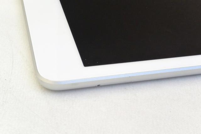 白ロム SIMフリー au SIMロック解除済 Apple iPad7 Wi-Fi+Cellular 32GB iPadOS18.7.4 シルバー MW6C2J/A 初期化済【中古】_2