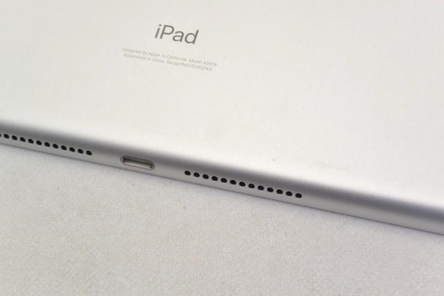 白ロム SIMフリー au SIMロック解除済 Apple iPad8 Wi-Fi+Cellular 32GB iPadOS26.5 シルバー NYMJ2J/A 初期化済【中古】_2