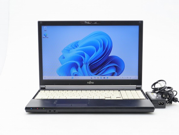 富士通 LIFEBOOK A5510/FX Core i5-10210U 1.6GHz 8GB 256GB(SSD) 15.6in非光輝 FWXGA 1366x768 Windows11 Pro 64bit 小難 中古
