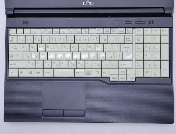 富士通 LIFEBOOK A5510/FX Core i5-10210U 1.6GHz 8GB 256GB(SSD) 15.6in非光輝 FWXGA 1366x768 Windows11 Pro 64bit 小難 中古