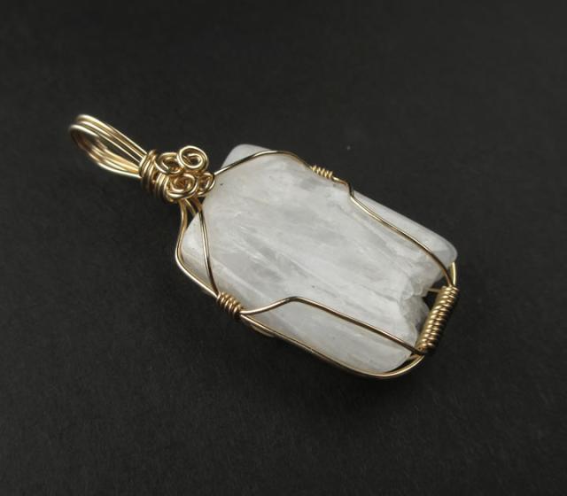 アゾゼオ サウラライトアゼツライト 14KGFペンダント ヘブンアンド