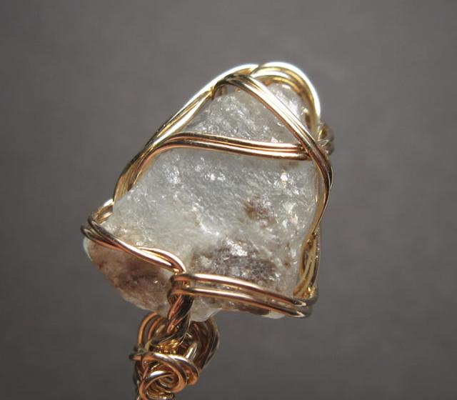 アゾゼオ フェナカイト 原石 ブラジル産 5.73ct 14kgfペンダント H&E社証明書付 ヘブンアンドアース 最も高い波動 ハイバイブレーション サードアイ P1ph205_5