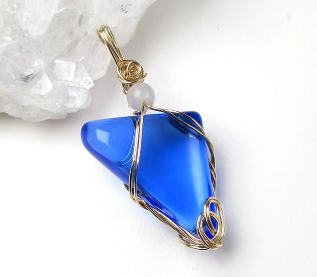 ウッシンガイト（ウッシンジャイト）原石　ussin036